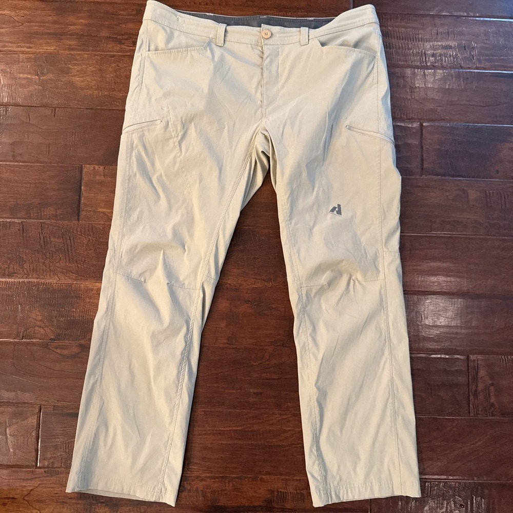 Eddie Bauer First Ascent Guide Pro Pants Mens 40x32 Beige Hiking Stretch Cargo